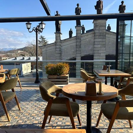 Grand Opera Hotel Kʼutʼaisi Exterior foto