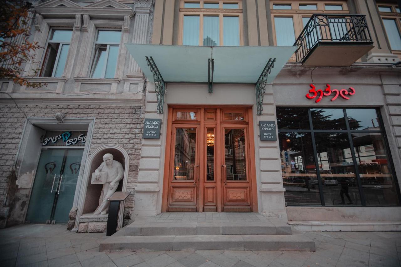 Grand Opera Hotel Kʼutʼaisi Exterior foto